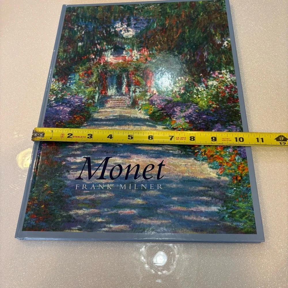 Monet Art Book by Françoise Milner 112 Pages - Picture 5 of 7